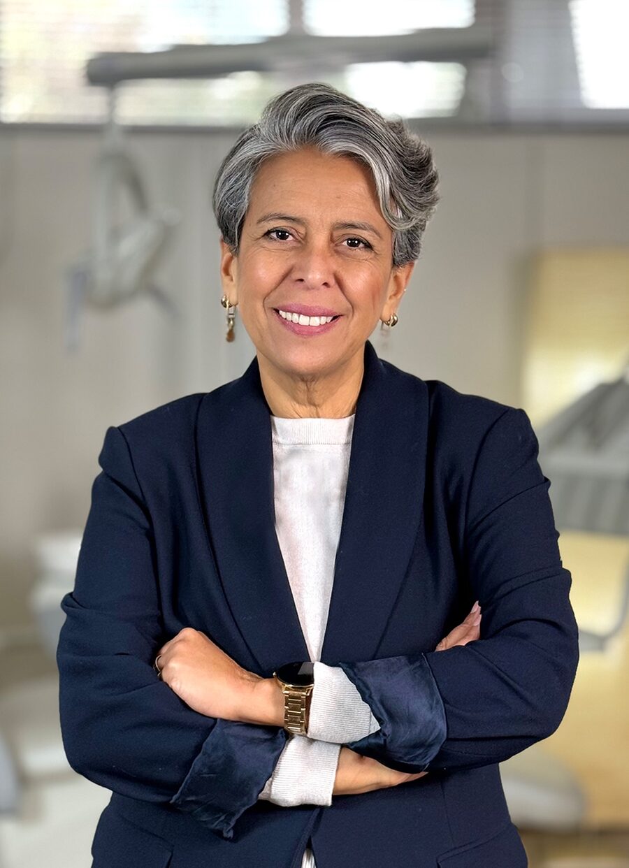 Dra. Ilkenia Tavares